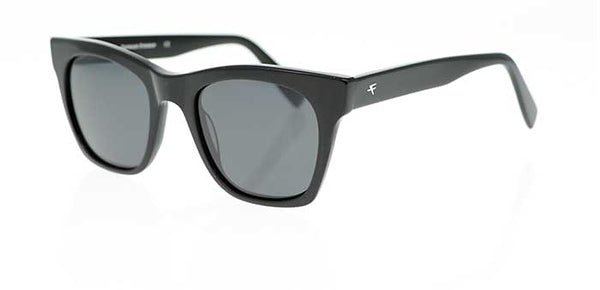 Guilt (Black) lifestyle