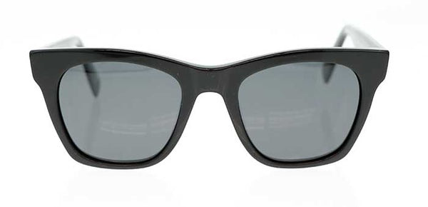 Guilt (Black) lifestyle
