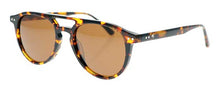 Load image into Gallery viewer, Roller (Tortoise Shell) lifestyle
